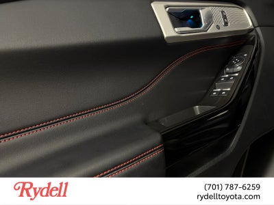 2024 Ford Explorer ST-Line