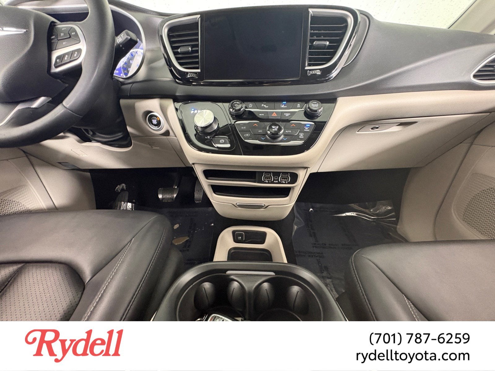 2024 Chrysler Pacifica Touring L