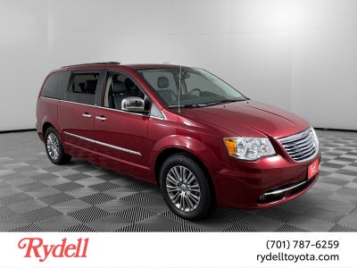 2014 Chrysler Town & Country Touring-L