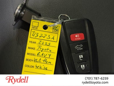 2025 Toyota RAV4 XLE Premium