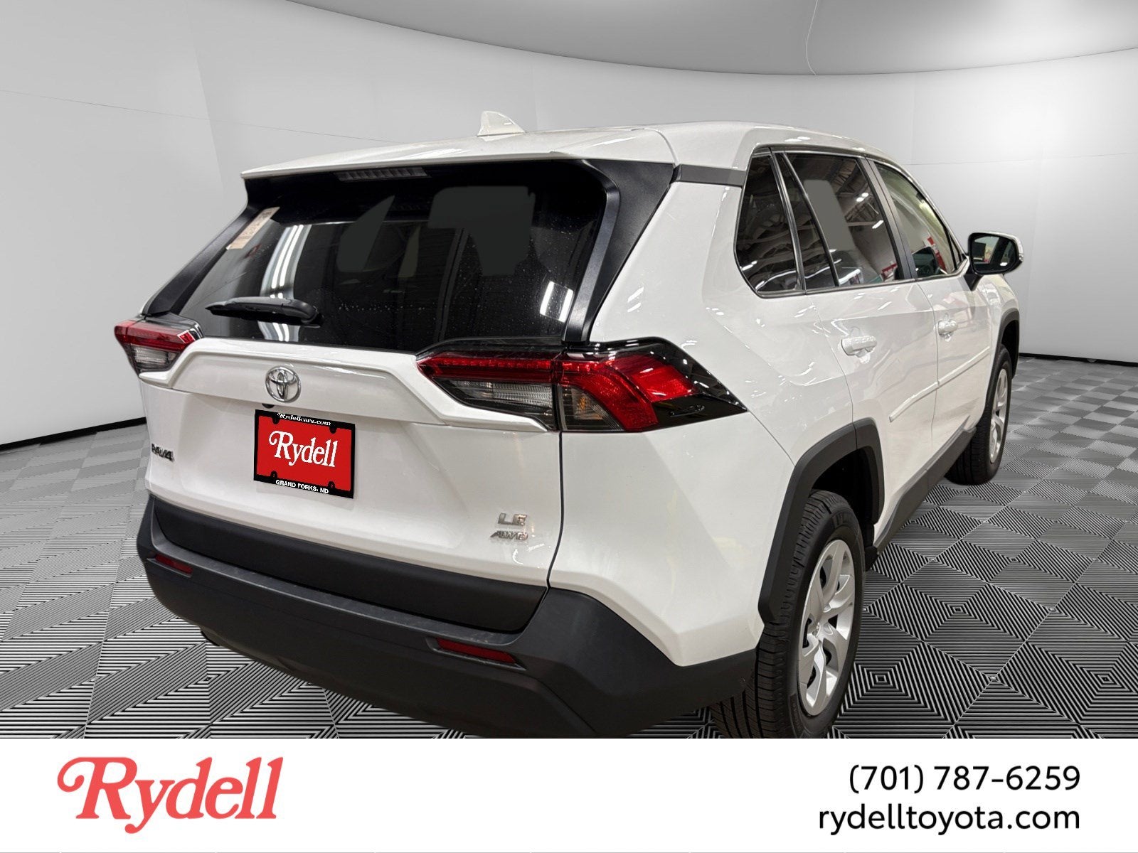 2024 Toyota RAV4 LE