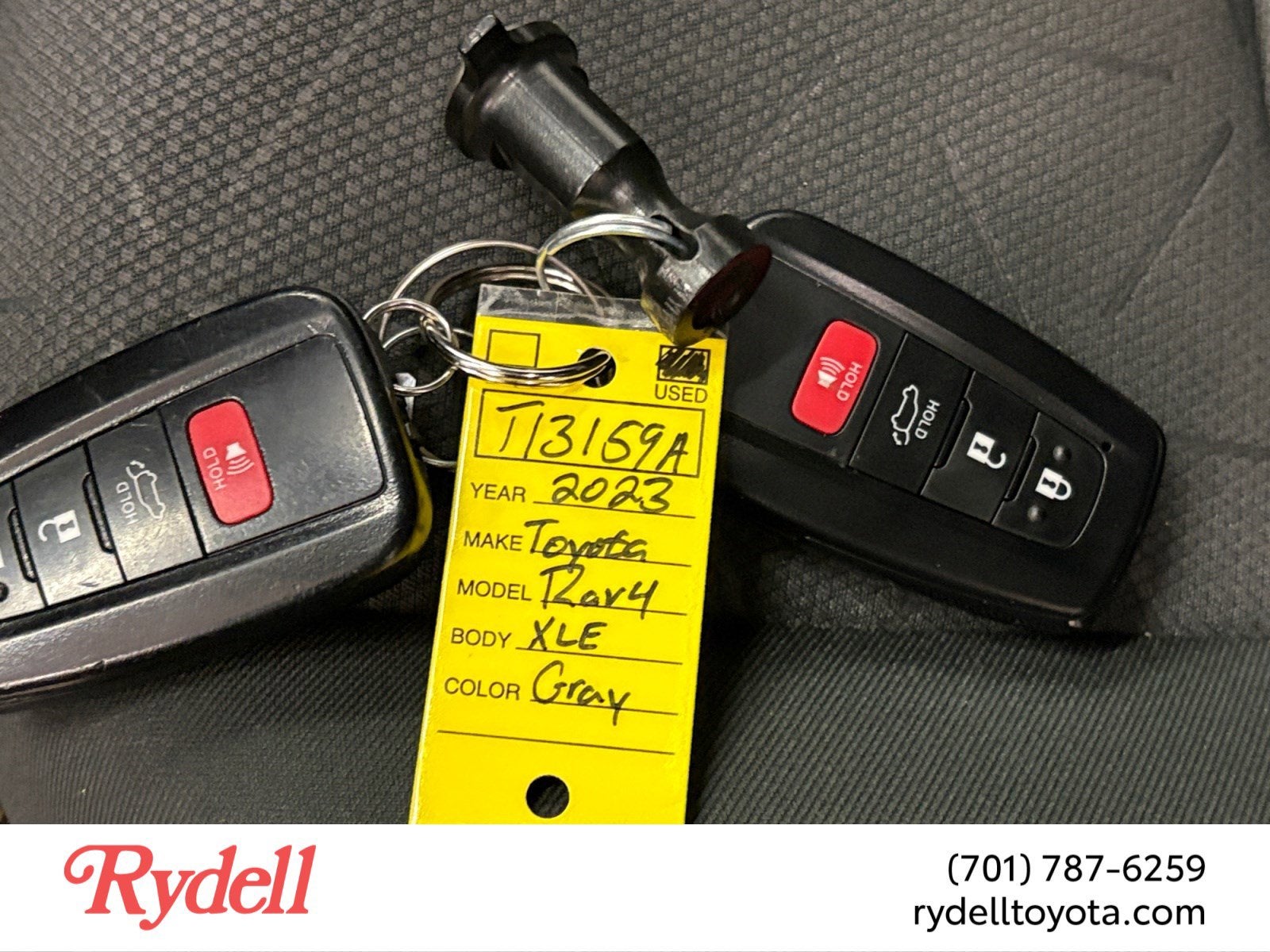 2023 Toyota RAV4 XLE