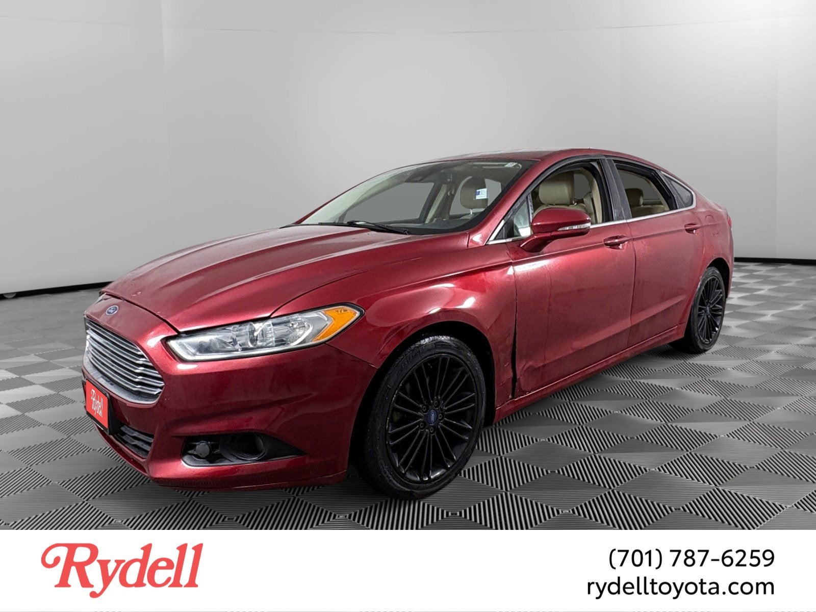 2014 Ford Fusion SE