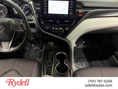 2022 Toyota Camry LE