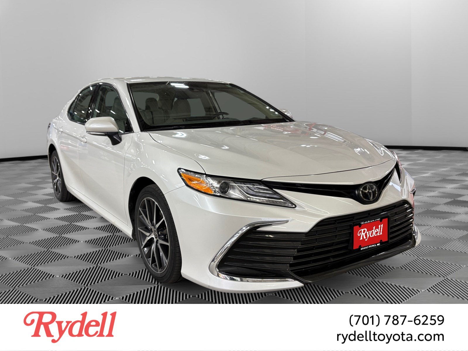 2021 Toyota Camry XLE