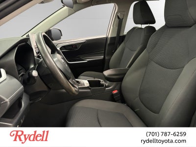 2023 Toyota RAV4 Hybrid LE