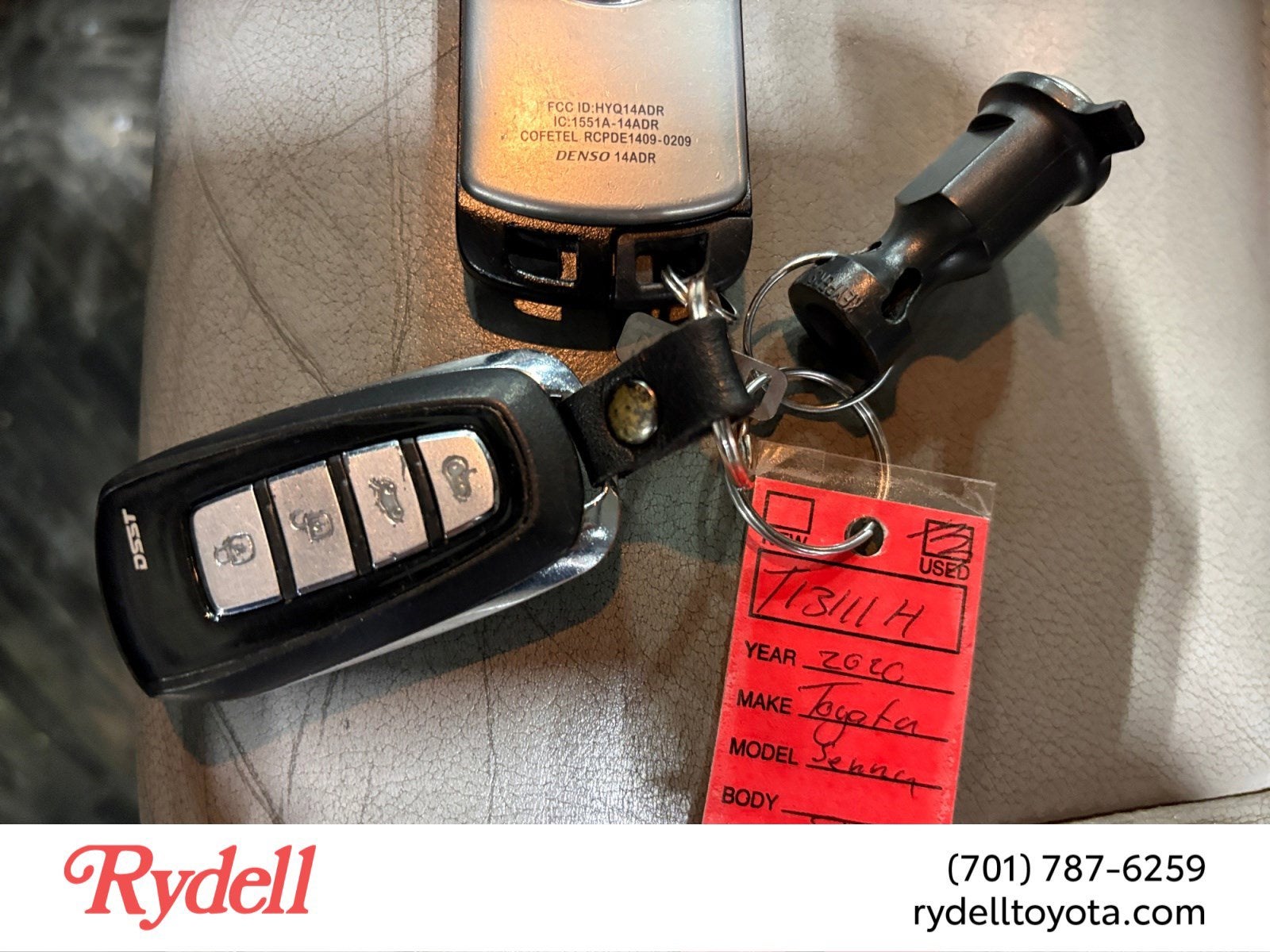 2020 Toyota Sienna XLE