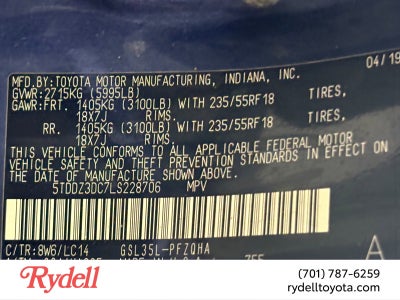 2020 Toyota Sienna XLE