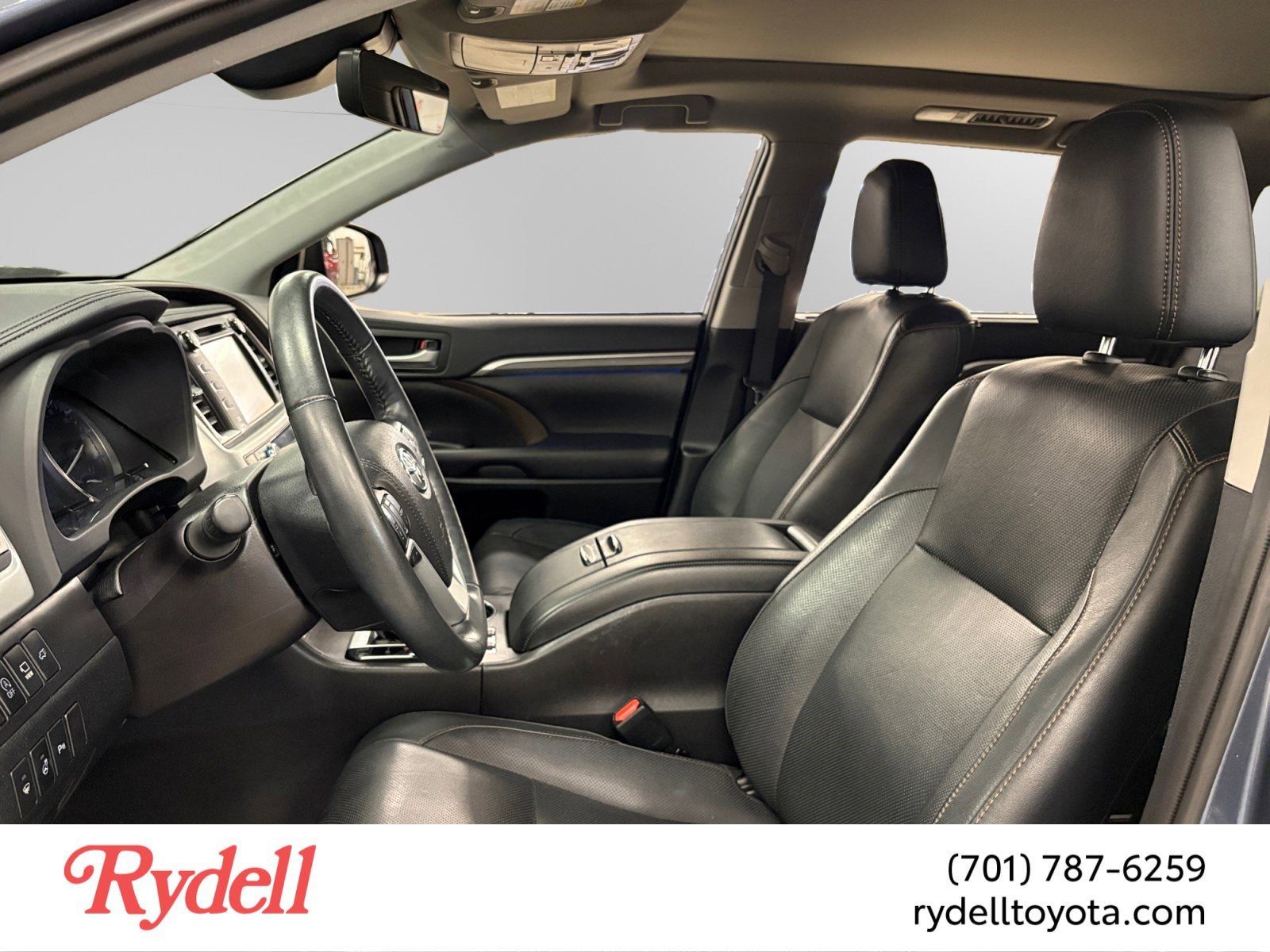 2019 Toyota Highlander Limited Platinum