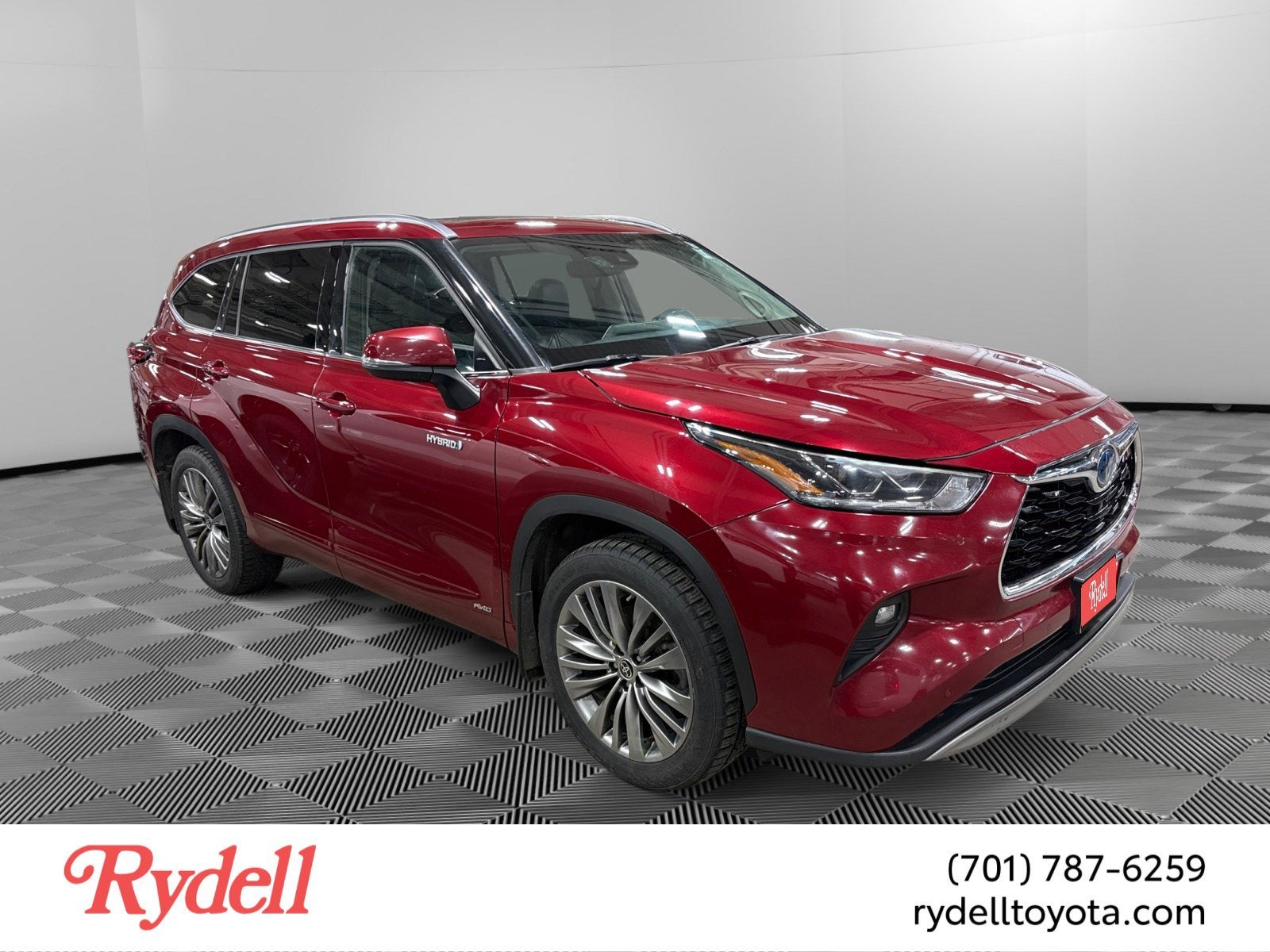 2021 Toyota Highlander Hybrid Platinum