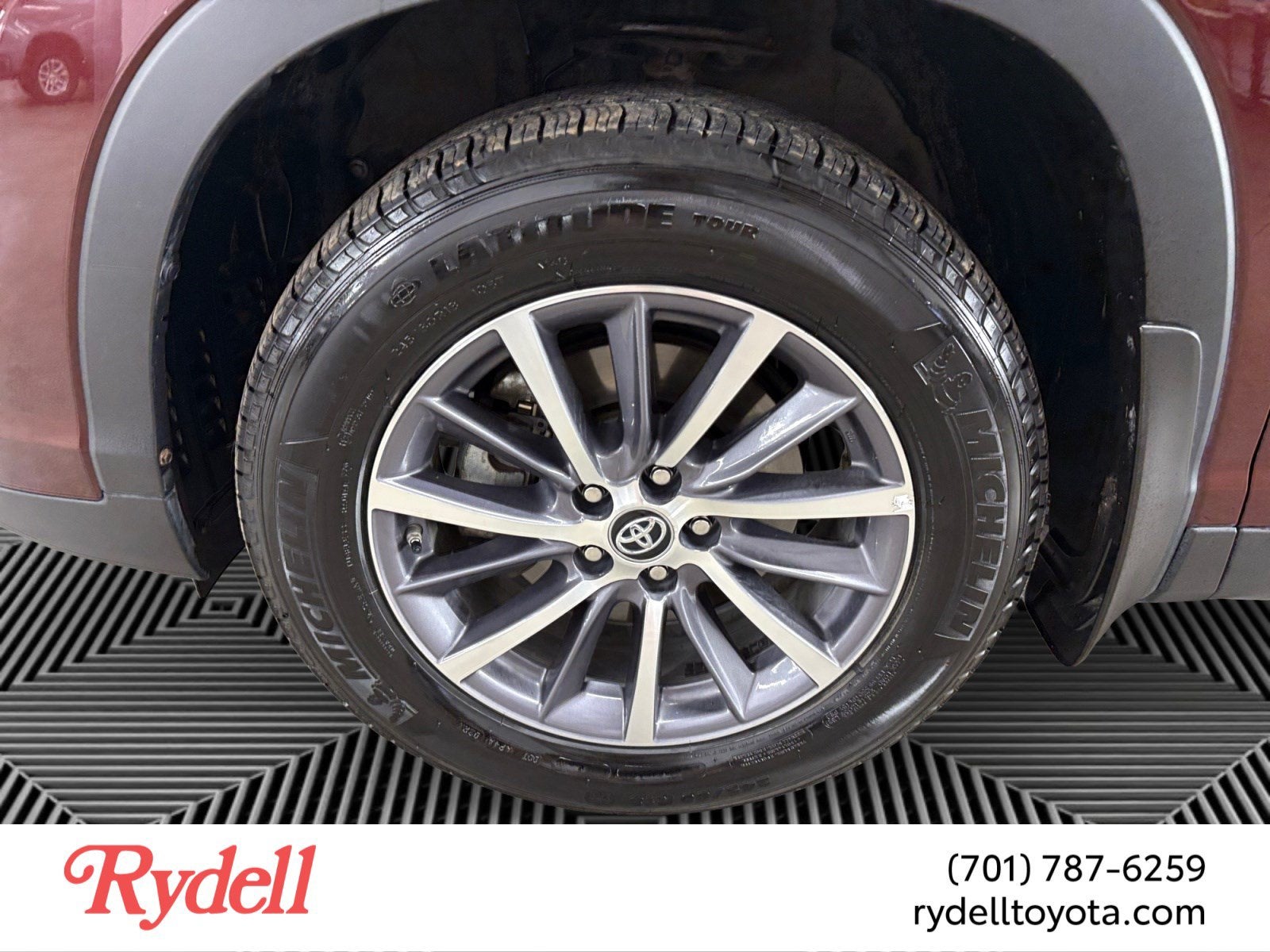 2019 Toyota Highlander Hybrid XLE