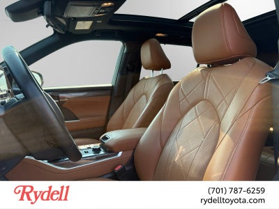 2023 Toyota Highlander Platinum