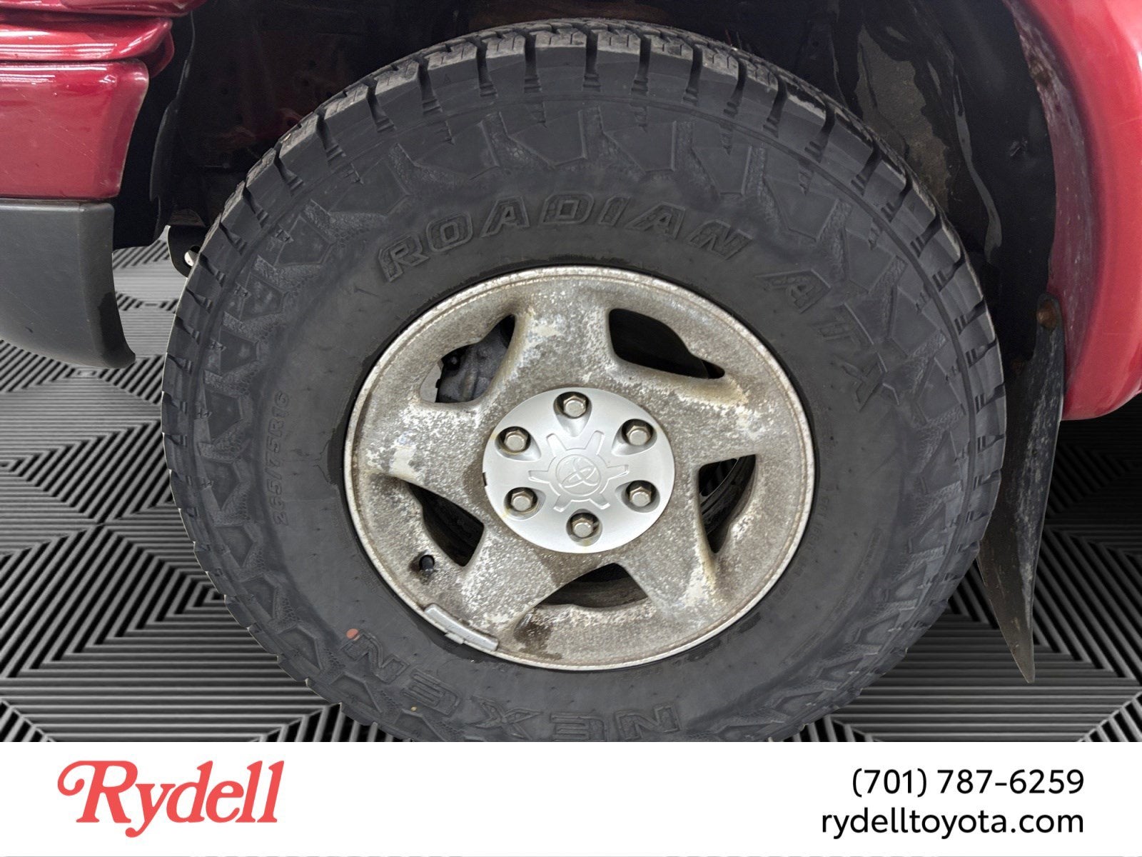 2004 Toyota Tacoma SR5