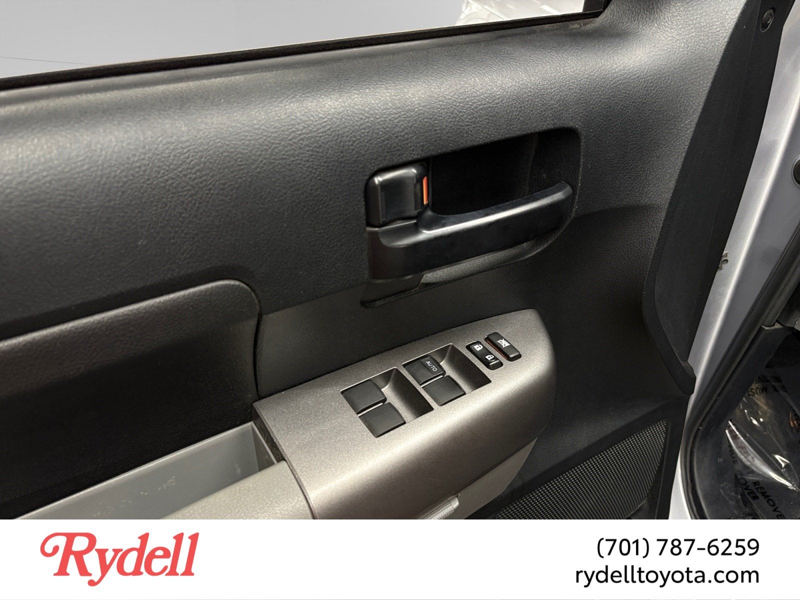 2012 Toyota Tundra 4WD Truck Grade 5.7L V8
