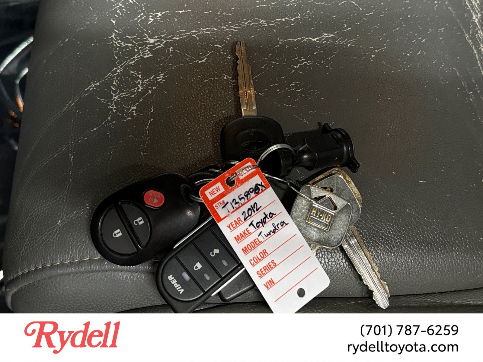 2012 Toyota Tundra 4WD Truck Grade 5.7L V8