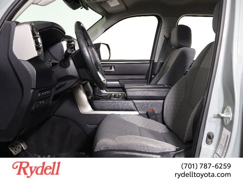 2024 Toyota Tundra 4WD SR5