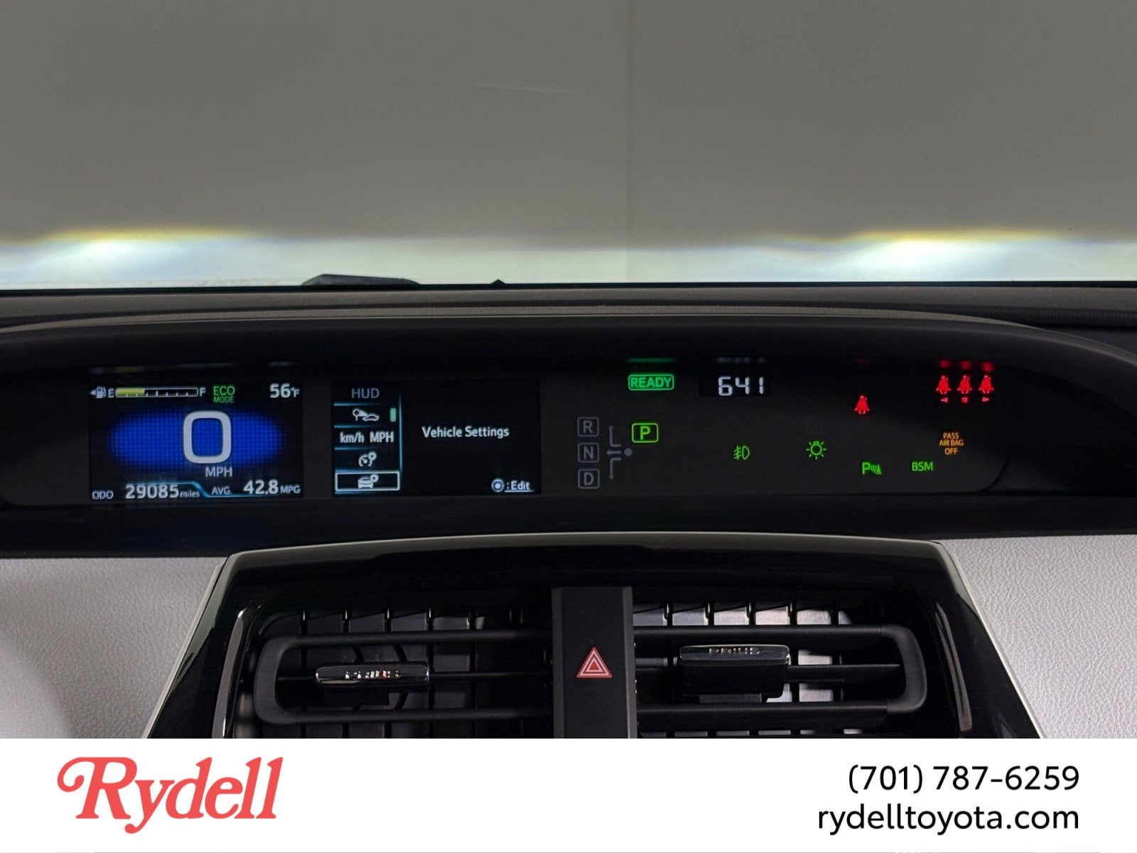 2022 Toyota Prius XLE