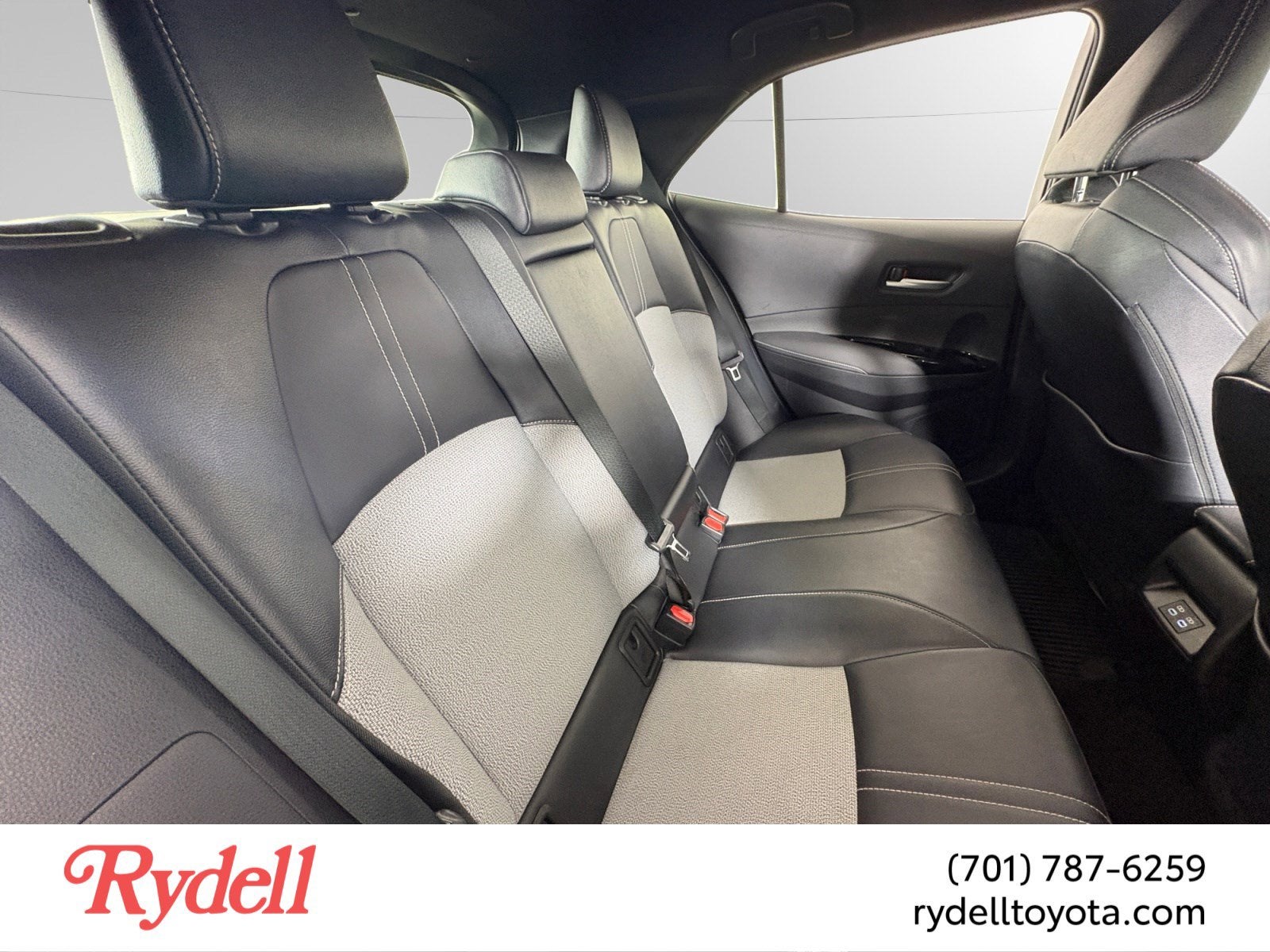 2023 Toyota Corolla Hatchback XSE