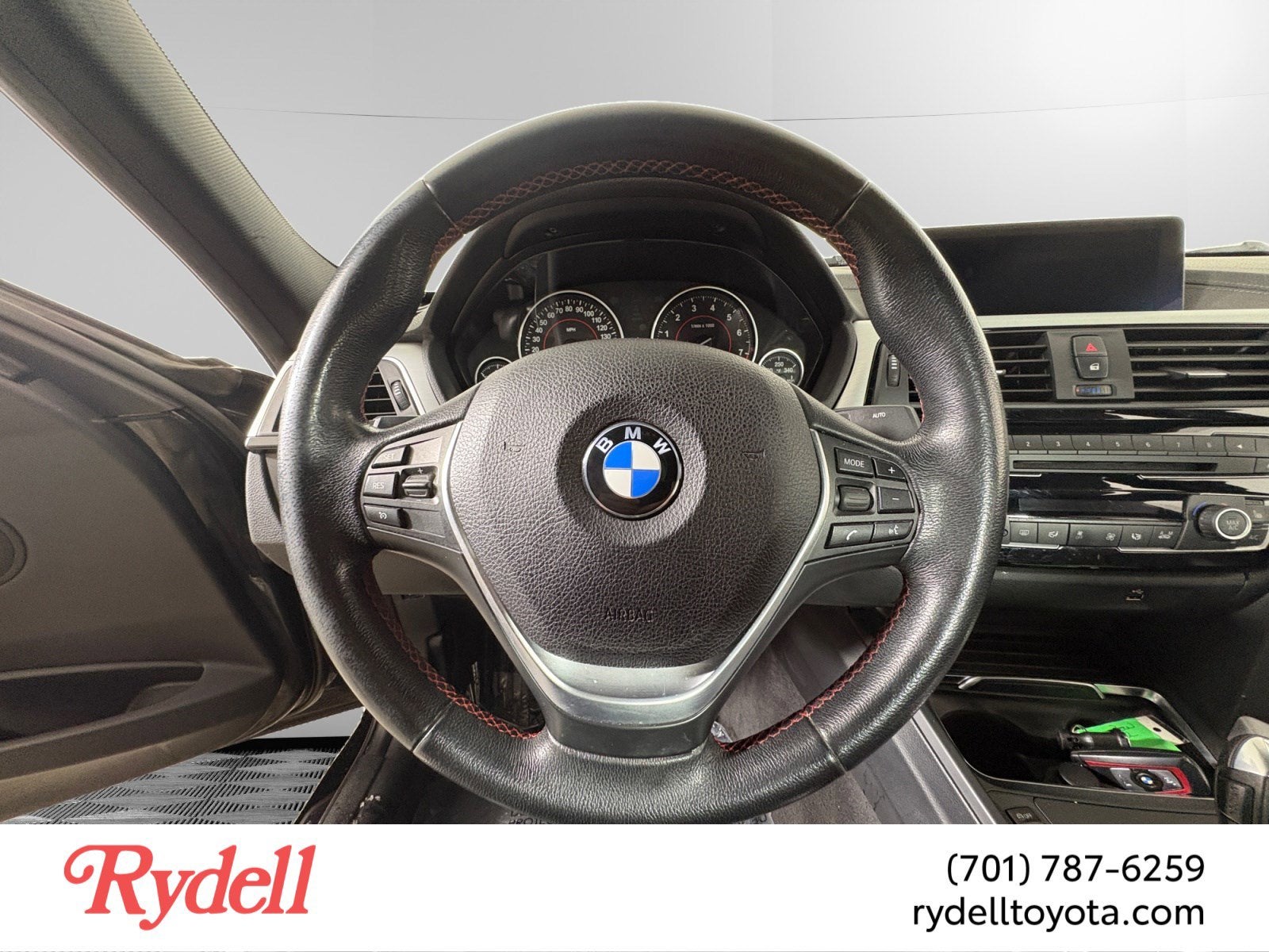 2018 BMW 3 Series 330i xDrive