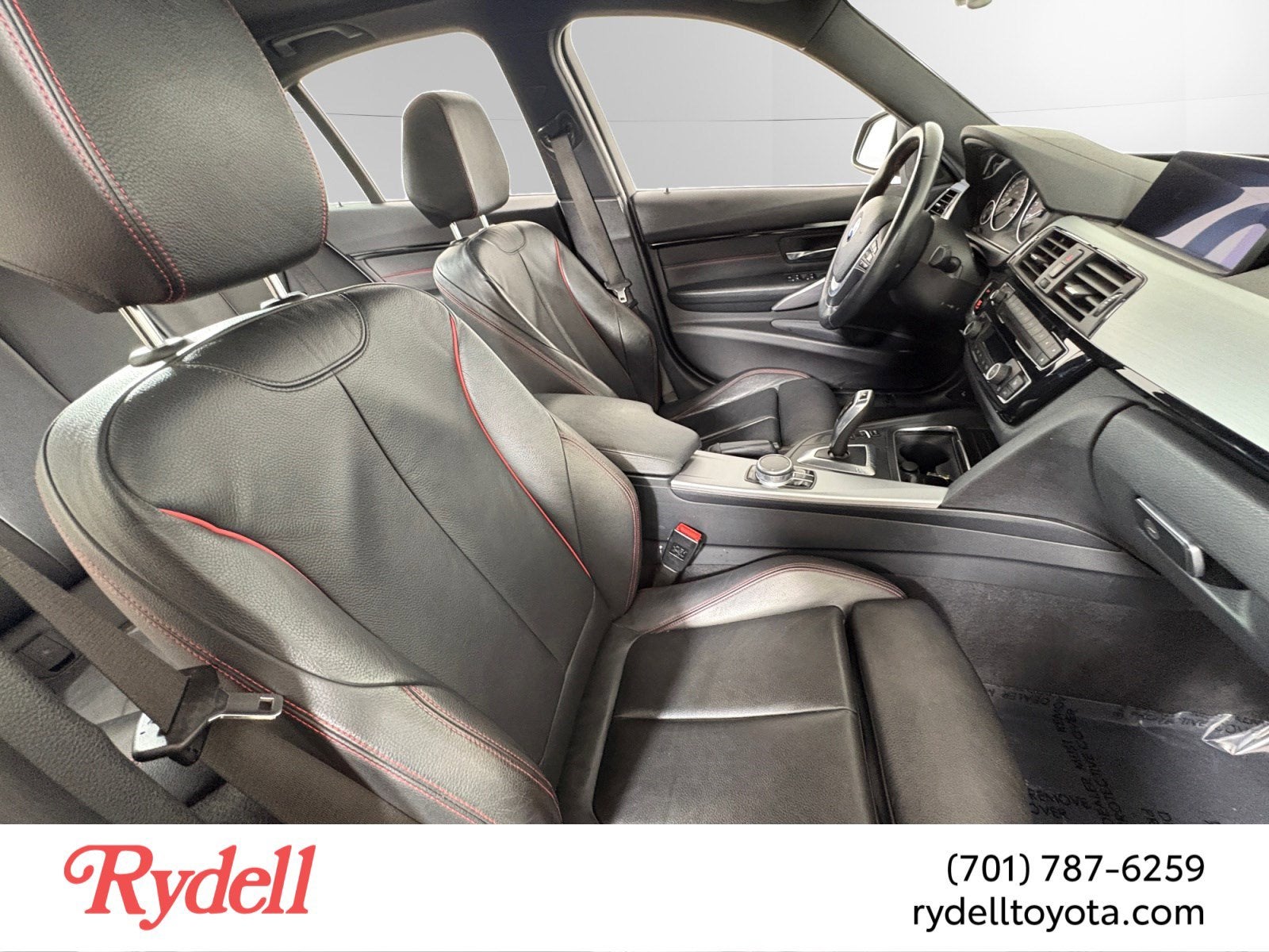 2018 BMW 3 Series 330i xDrive