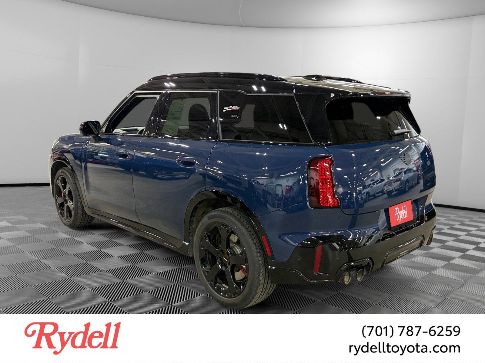 2025 MINI Countryman John Cooper Works