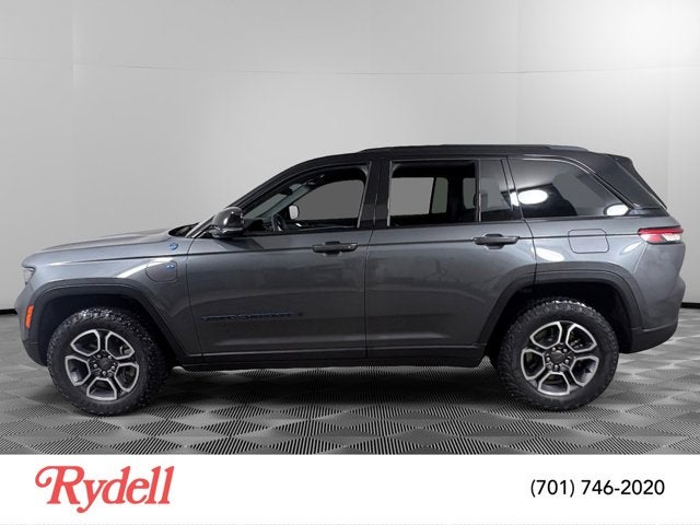 2022 Jeep Grand Cherokee 4xe Trailhawk