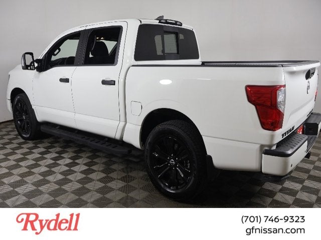 2024 Nissan Titan SV