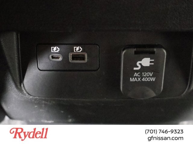 2023 Nissan Frontier SV