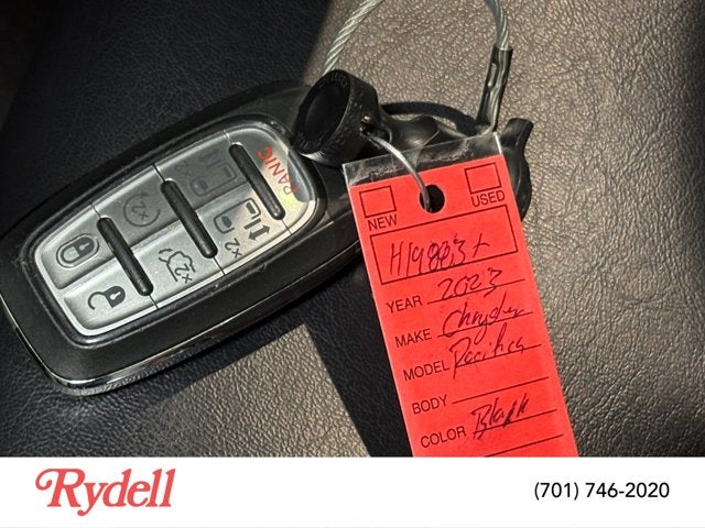 2023 Chrysler Pacifica Touring L