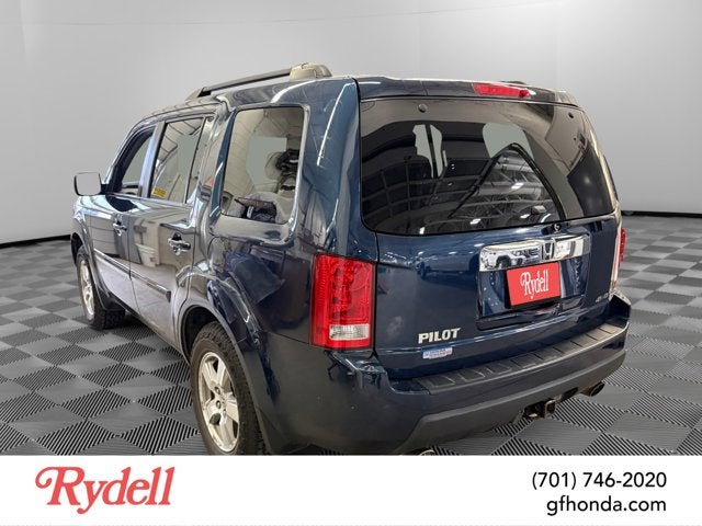 Used 2009 Honda Pilot EX-L with VIN 5FNYF48599B044134 for sale in Grand Forks, ND