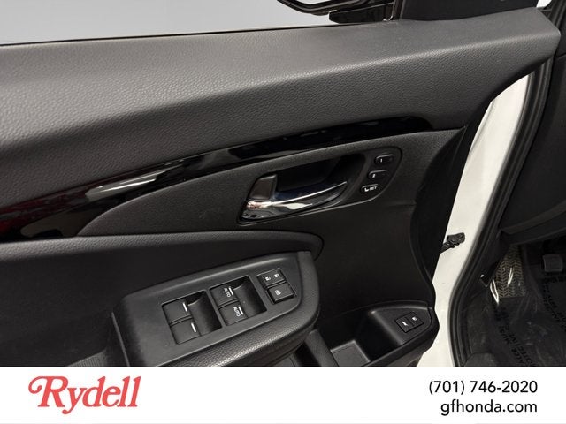 2021 Honda Pilot Touring 7-Passenger