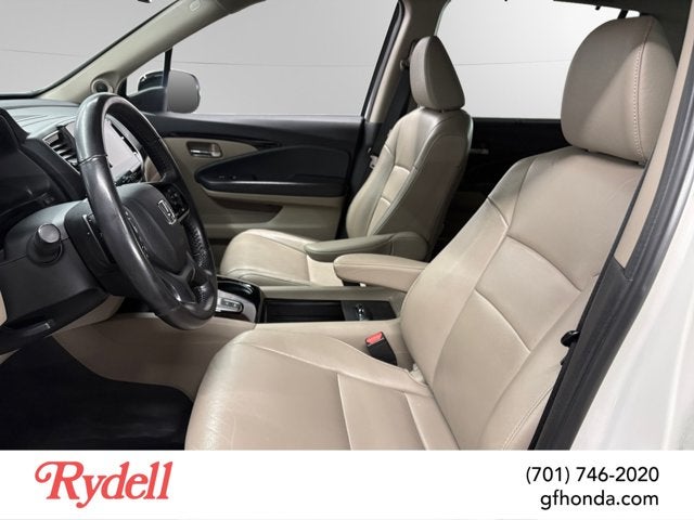2019 Honda Pilot Touring 8-Passenger