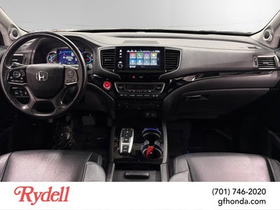2019 Honda Pilot Touring 8-Passenger