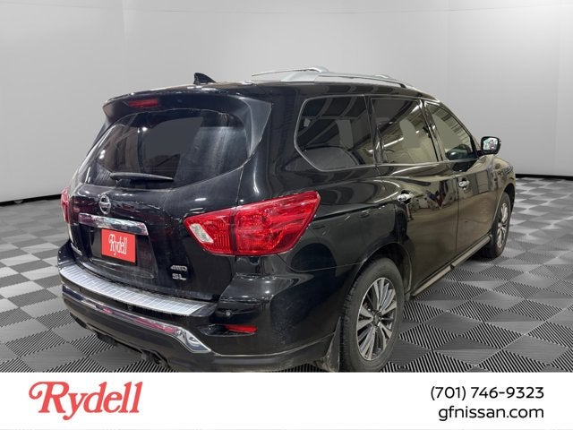 2020 Nissan Pathfinder SL