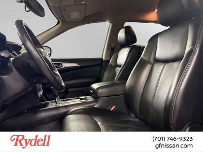 2020 Nissan Pathfinder SL