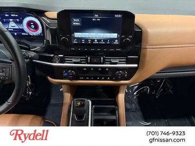 2024 Nissan Pathfinder Platinum