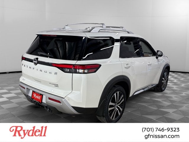 2024 Nissan Pathfinder Platinum