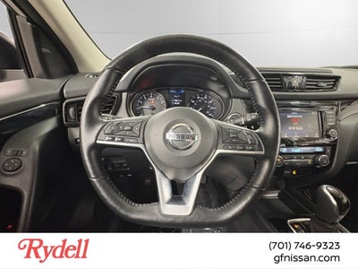 2022 Nissan Rogue Sport SV