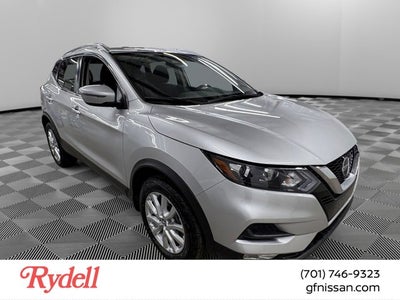 2022 Nissan Rogue Sport SV