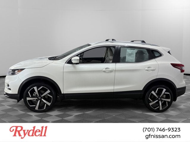 2022 Nissan Rogue Sport SL