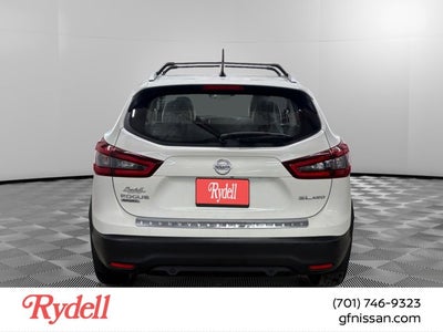 2022 Nissan Rogue Sport SL