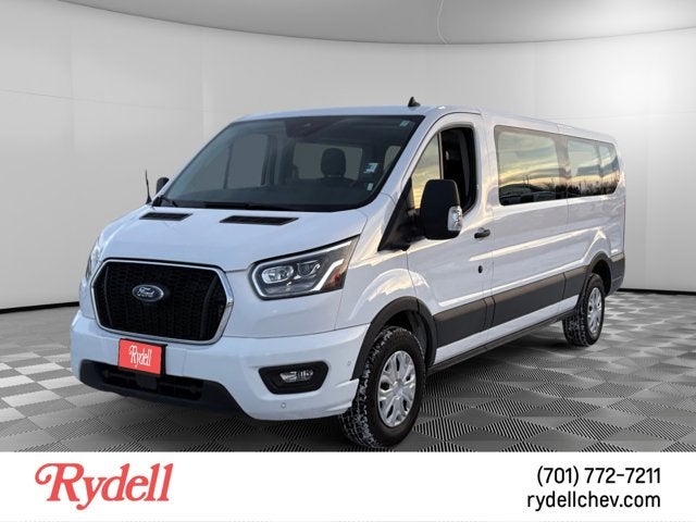 2023 Ford Transit Passenger Wagon XLT