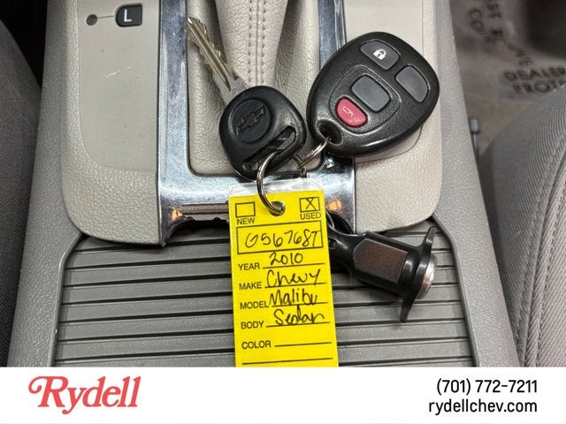 2010 Chevrolet Malibu LS w/1FL