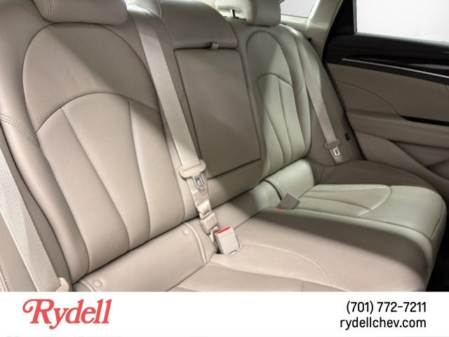 2017 Buick LaCrosse Essence