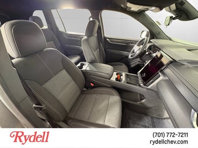 2025 GMC Acadia AWD Elevation