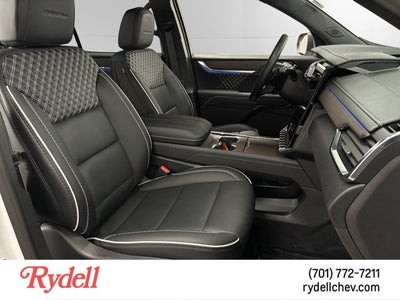 2026 GMC Acadia AWD Denali