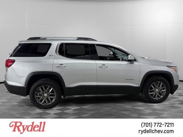 2017 GMC Acadia SLT