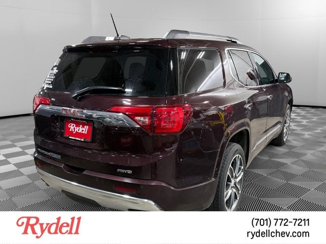 2017 GMC Acadia Denali