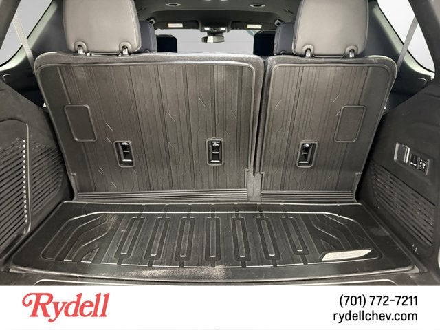 2024 GMC Yukon SLT