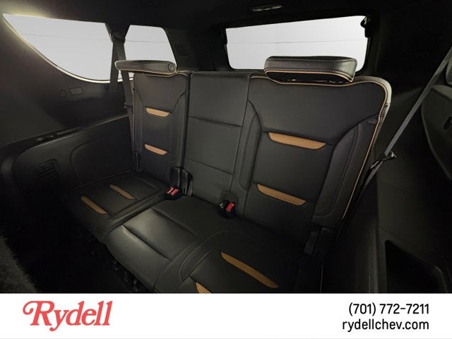 2023 GMC Yukon XL AT4